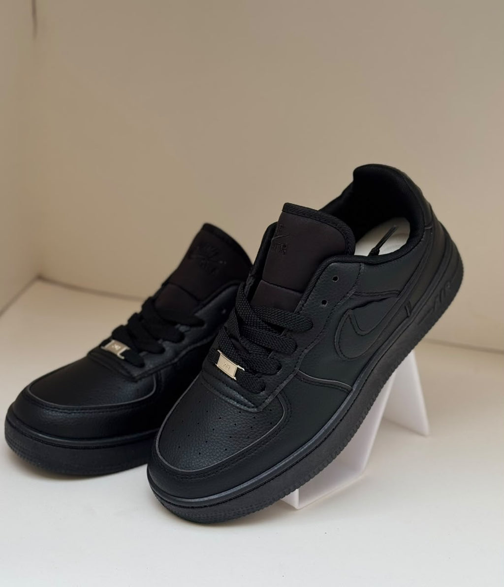 Air Force Full Black