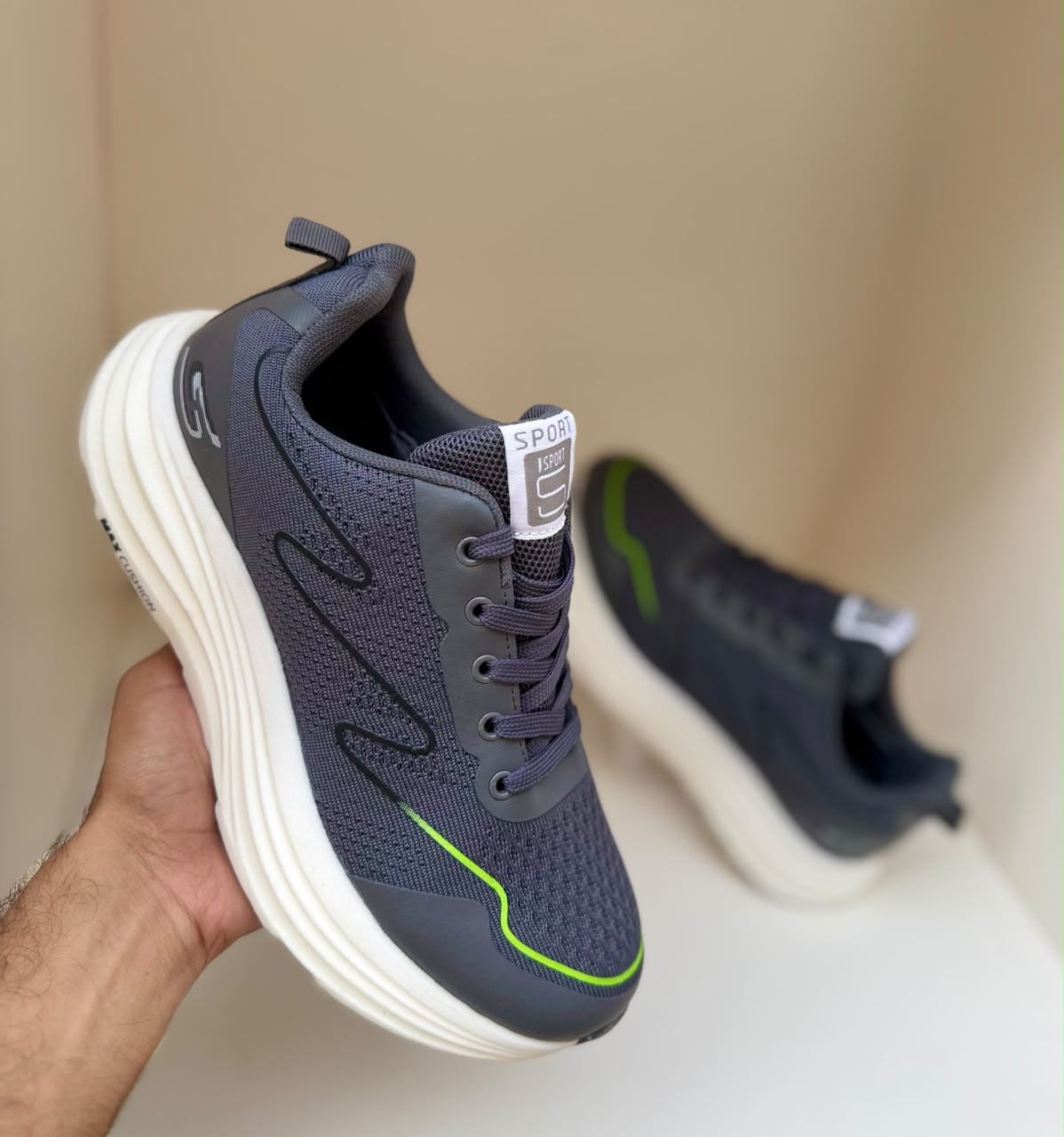 ShadowVolt Runners Grey