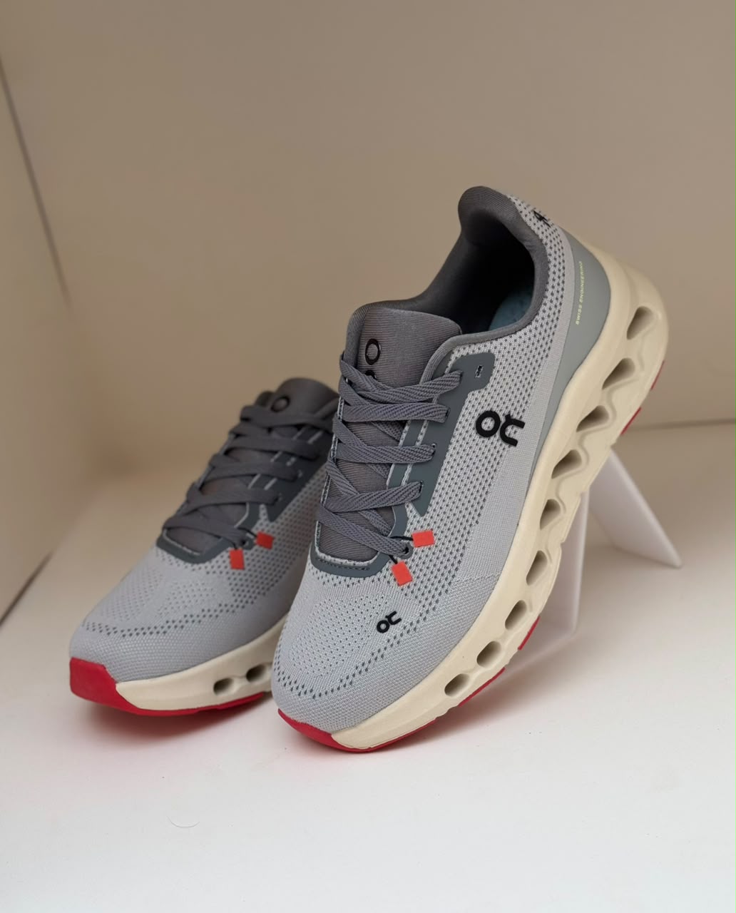 CloudCore Light Grey Runners