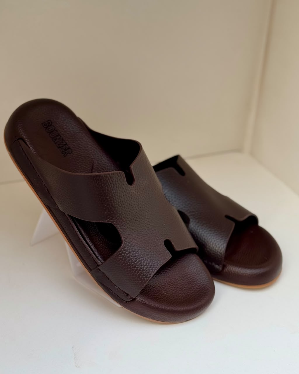 UrbanFlex Brown Wide-Strap Comfort Slippers
