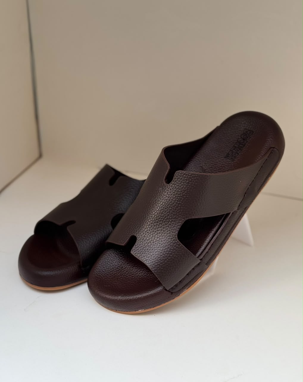 UrbanFlex Brown Wide-Strap Comfort Slippers