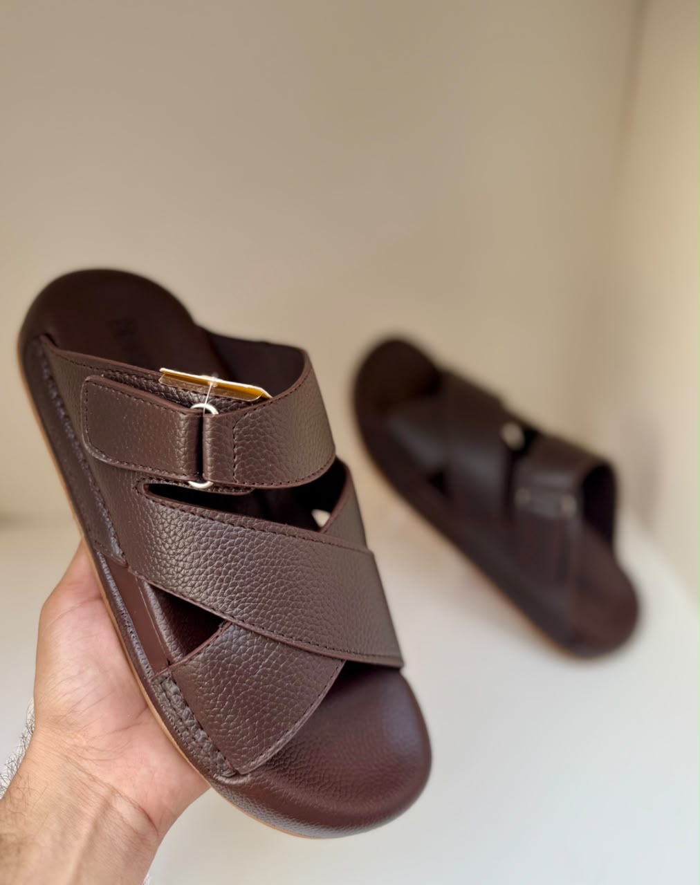 UrbanFlex Brown Double-Cross Slippers