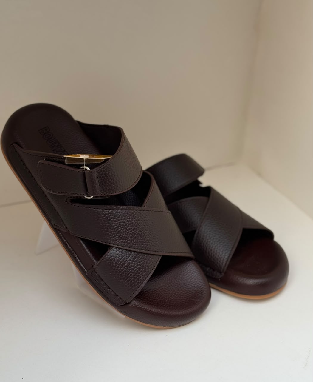 UrbanFlex Brown Double-Cross Slippers